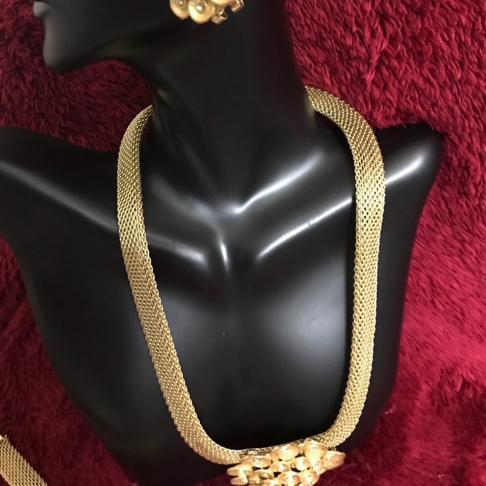 Custom Jewlery Gold Plated.
